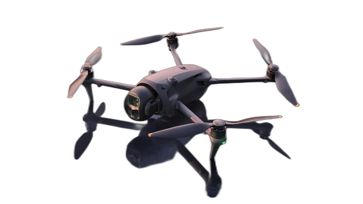 DJI Mavic 4 Pro — вид спереди